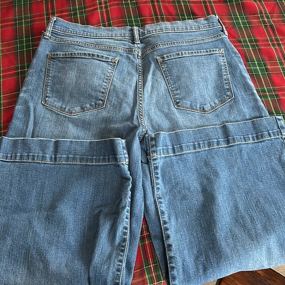 a.n.a. a new approach size 14 high rise wide leg crop blue jeans - Picture 4 of 7